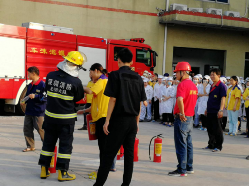深圳光明新区宝利时计表全厂员工：警民联合消防演练 合力打造平安工厂